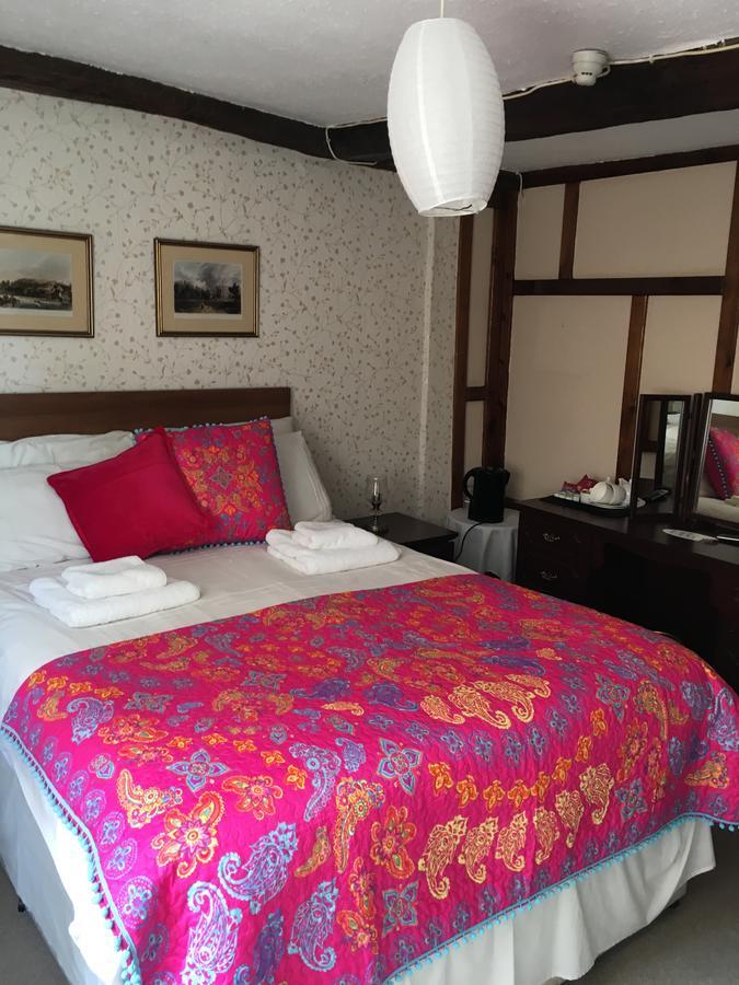 The Wheatsheaf Hotel 3*