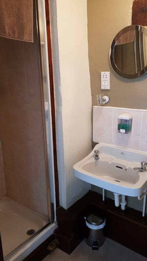 Hotel The Wheatsheaf 3*